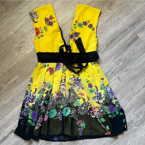Vintage Y2K XXI Bright Floral Tie Back Dress - Picture 3 of 7